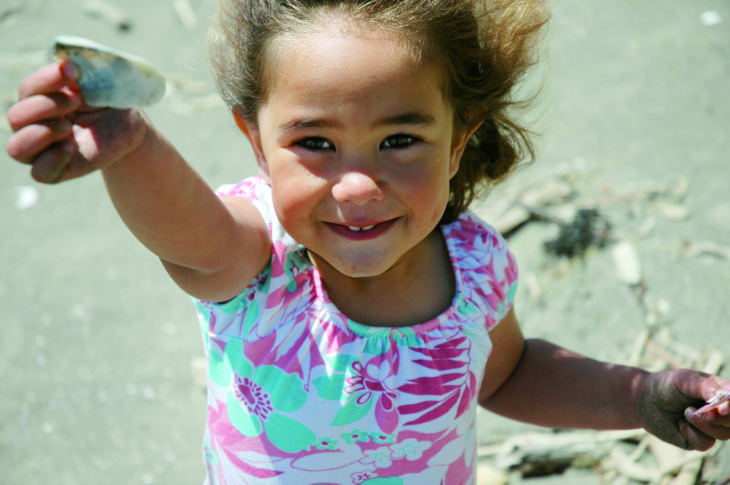 Maori girl with shell